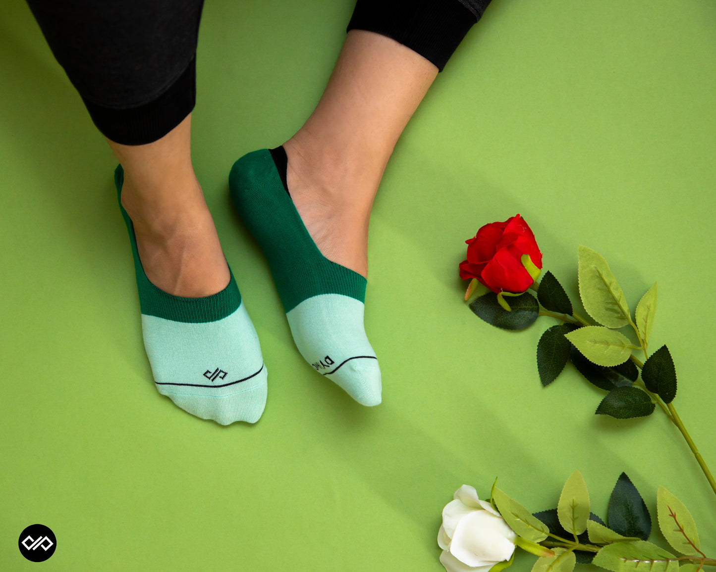 DS Unisex Invisibles – Colorful Cotton Socks in Mint & Green