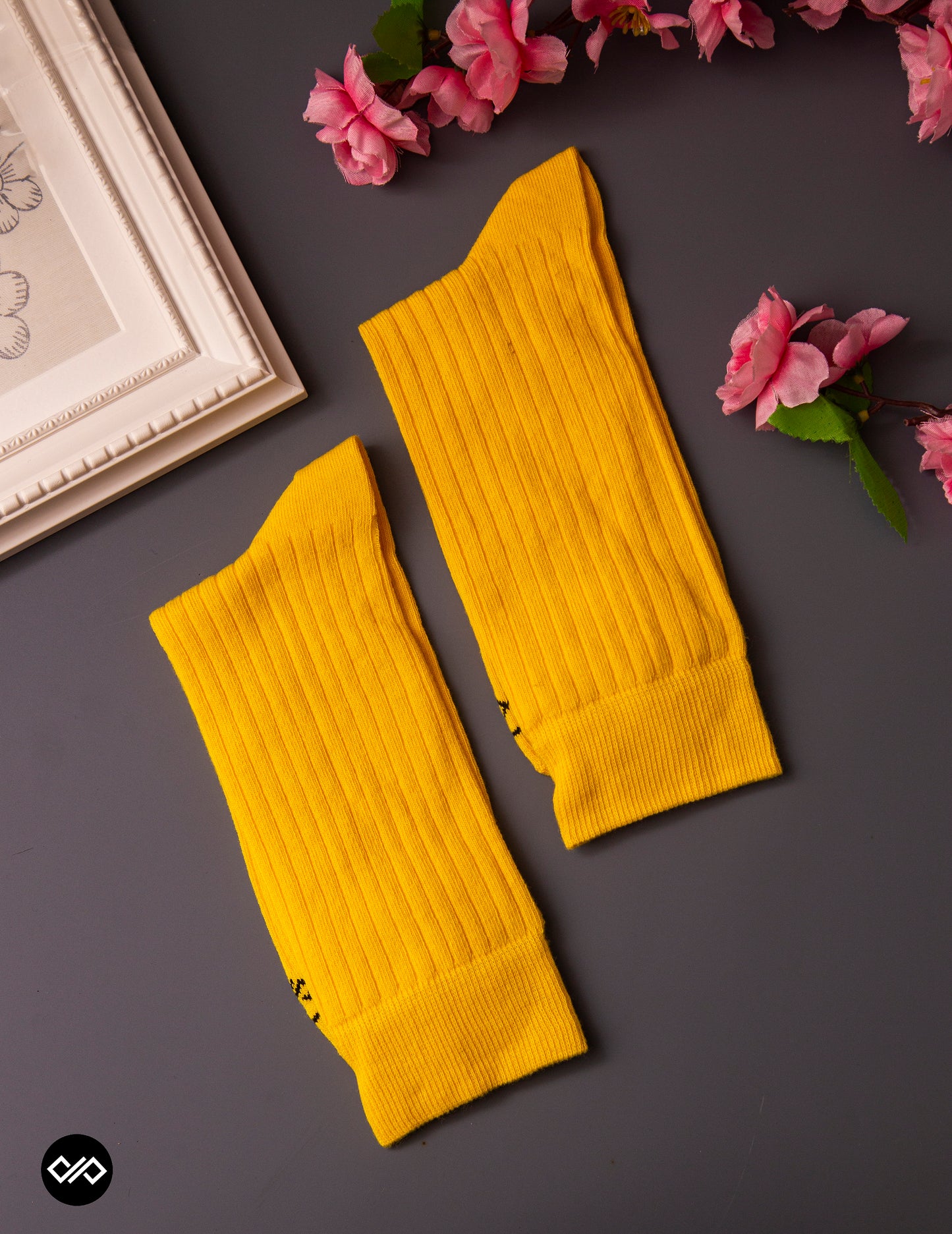 Cotton Crew Socks: SOLID YELLOW Crew Length Socks